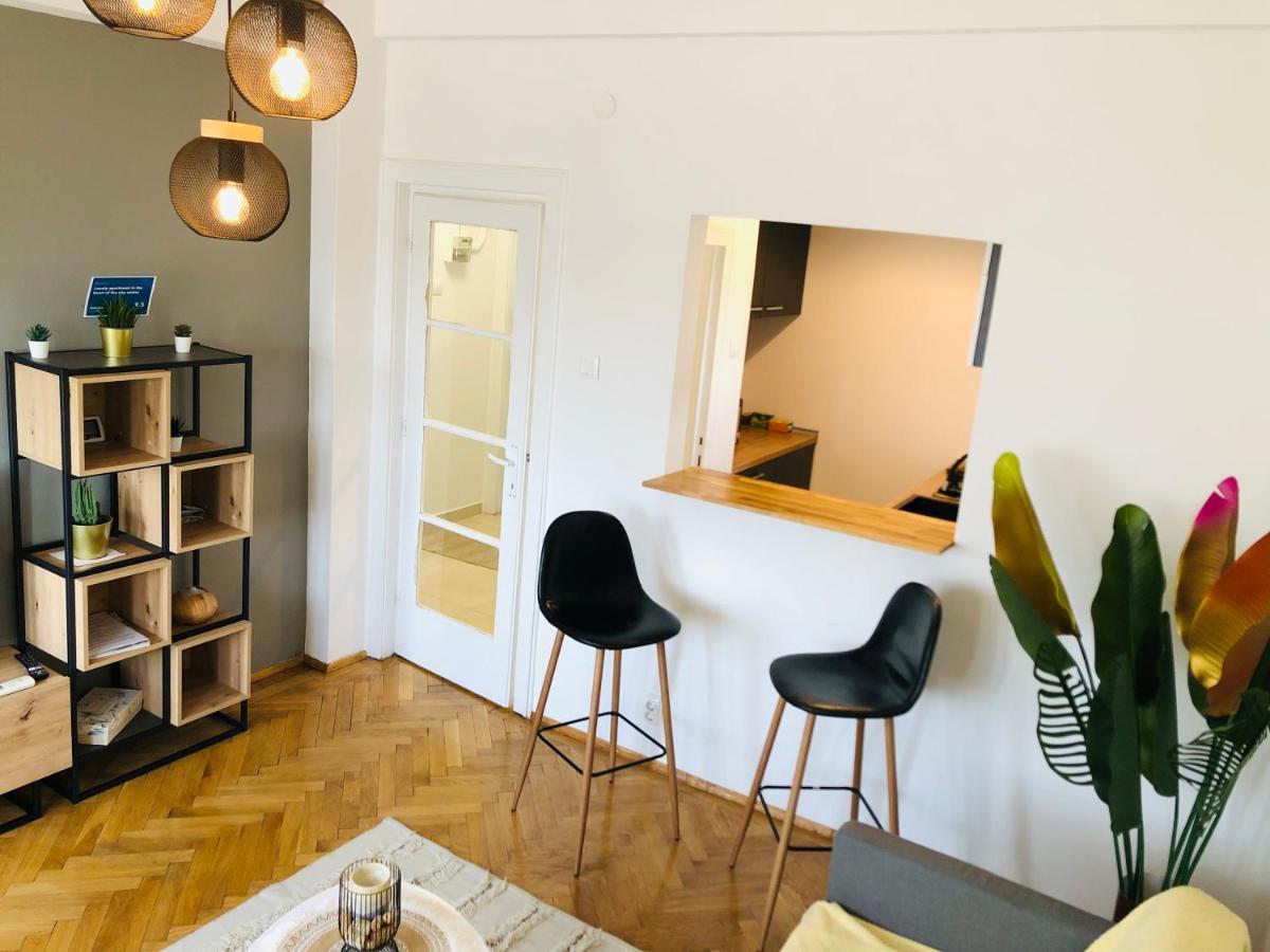 Lovely Studio Bukarest Exterior foto